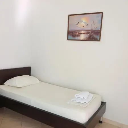 بيت ضيافة Joanna&mattheo ساراندا